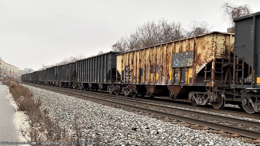 WE 43107 is a former CN&W car.